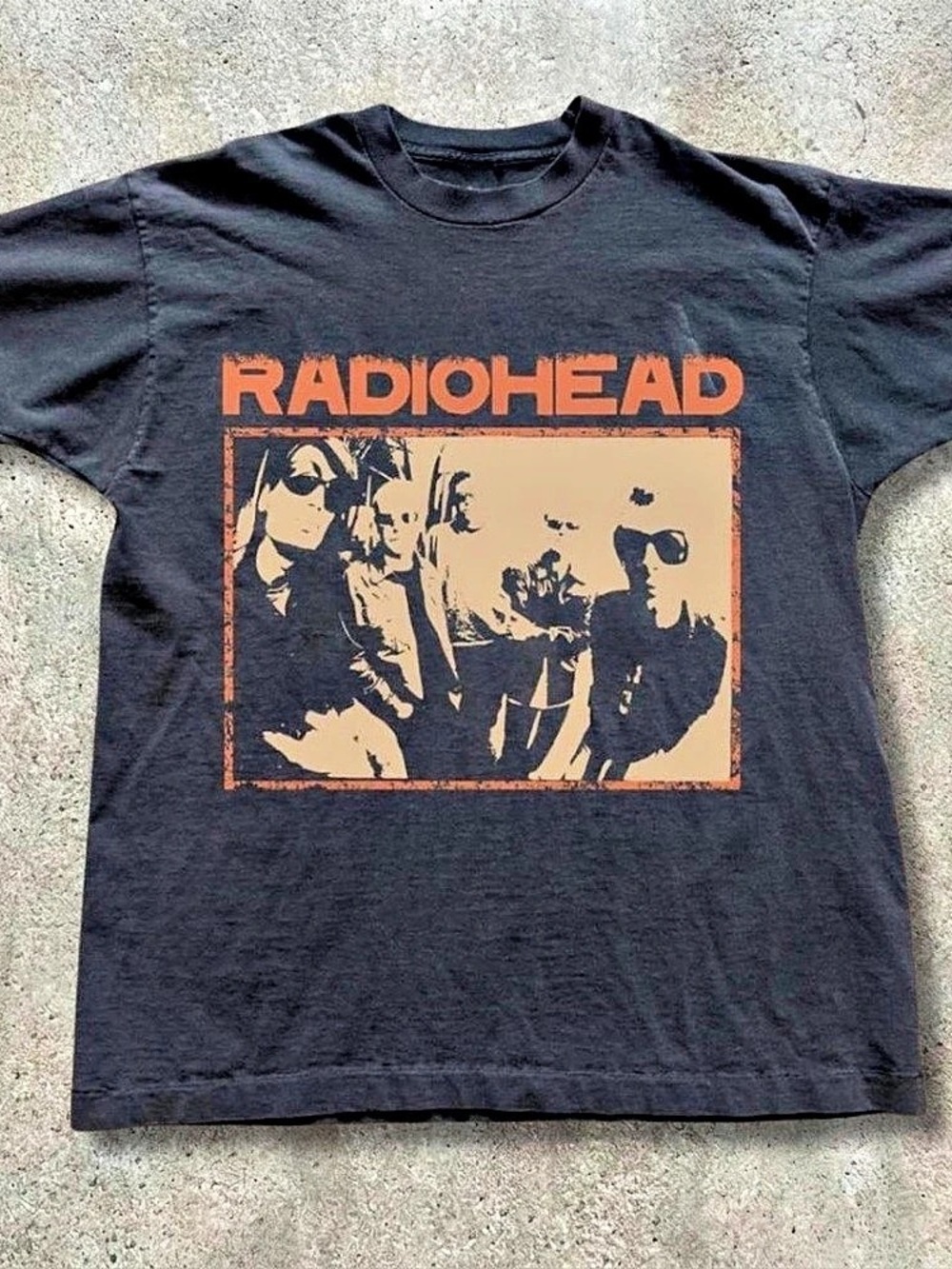 Radiohead Graphic Tee in Black